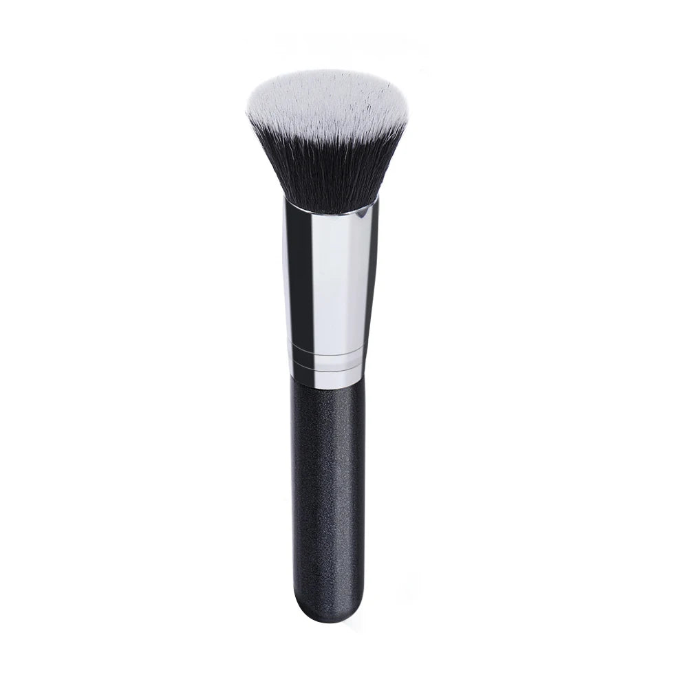 LuxuryGlow Large Flat Head Foundation Makeup Brush – Portable Beauty Tool for Smooth Application