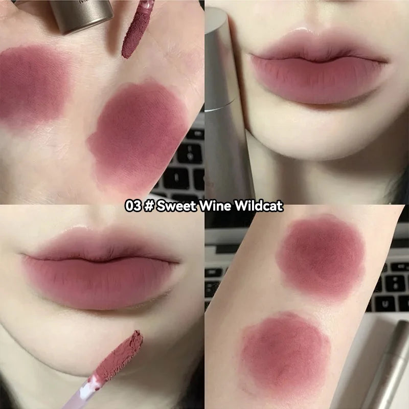 Mini brillo labial mate DIXI: acabado aterciopelado, tono latte, fácil de aplicar