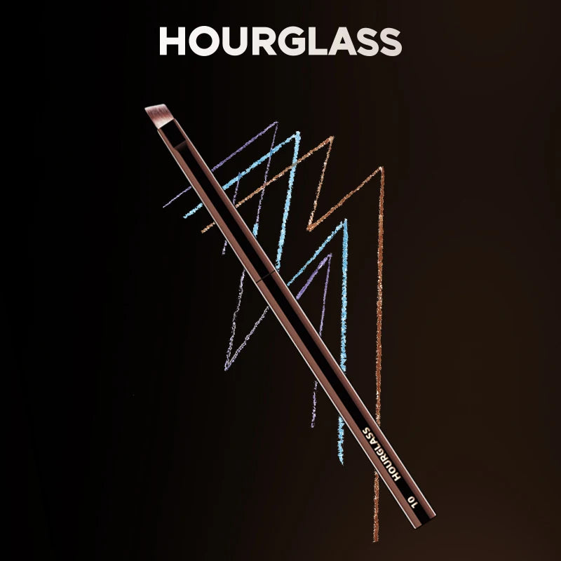 فرشاة تحديد العيون والحواجب بزاوية رقم 10 من Hourglass - أداة تجميل دقيقة