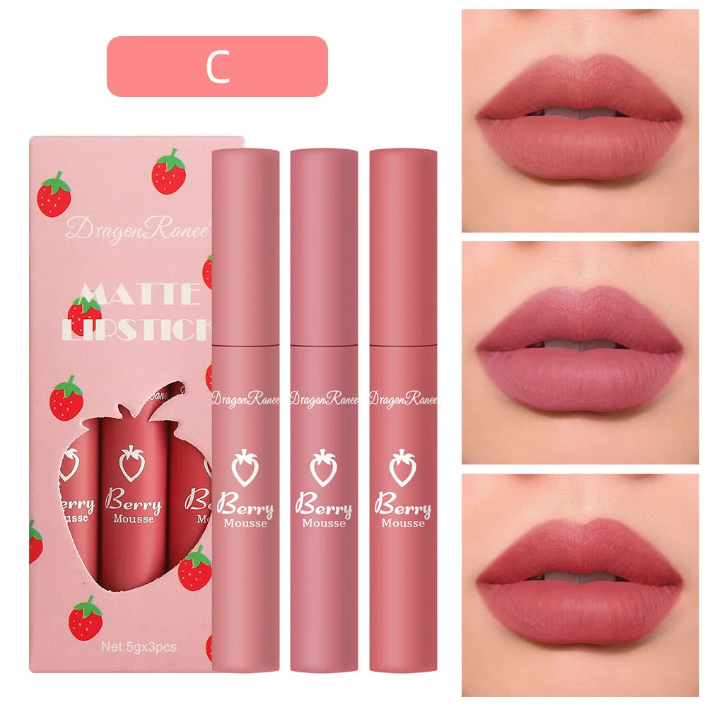Dragon Ranee - Set de 3 brillos labiales mate de fresa aterciopelados: resistentes al agua y de larga duración