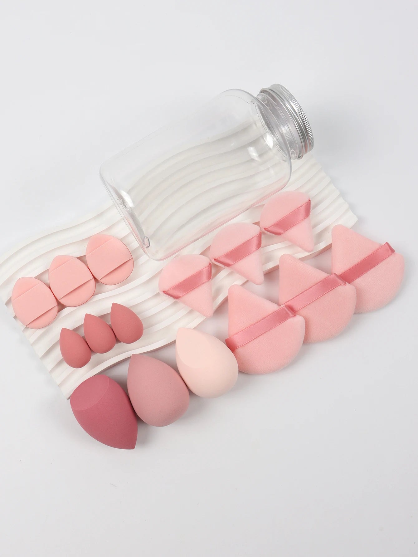 LuxuryGlow All-in-One Makeup Puff Set – 15 Pcs Assorted Beauty Blenders & Powder Puffs