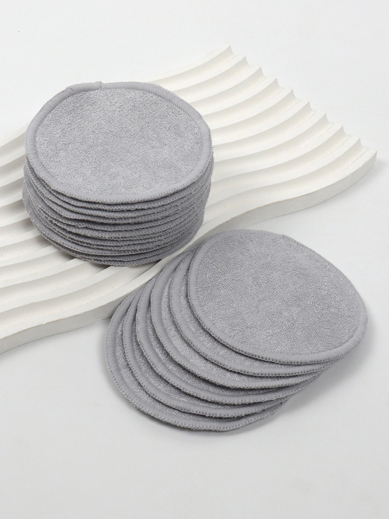 LuxuryGlow Reusable Makeup Remover Pads – 5/10/20 Pack Washable Face Puffs