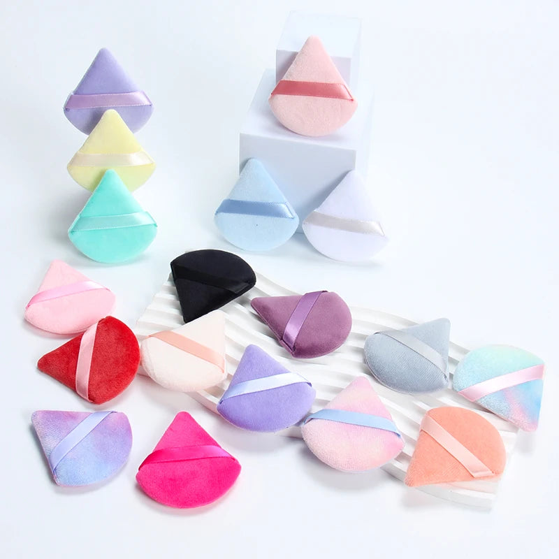 LuxuryGlow 2PCS Triangle Velvet Powder Puff – Soft Reusable Makeup Blender for Flawless Foundation Application