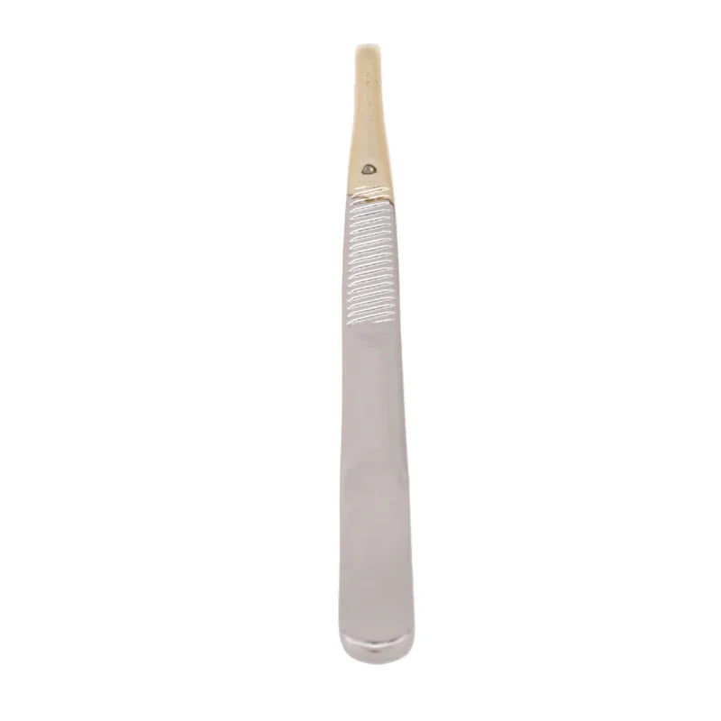 ملقط حواجب من الفولاذ المقاوم للصدأ من LuxuryGlow - أداة إزالة الشعر بطرف مائل