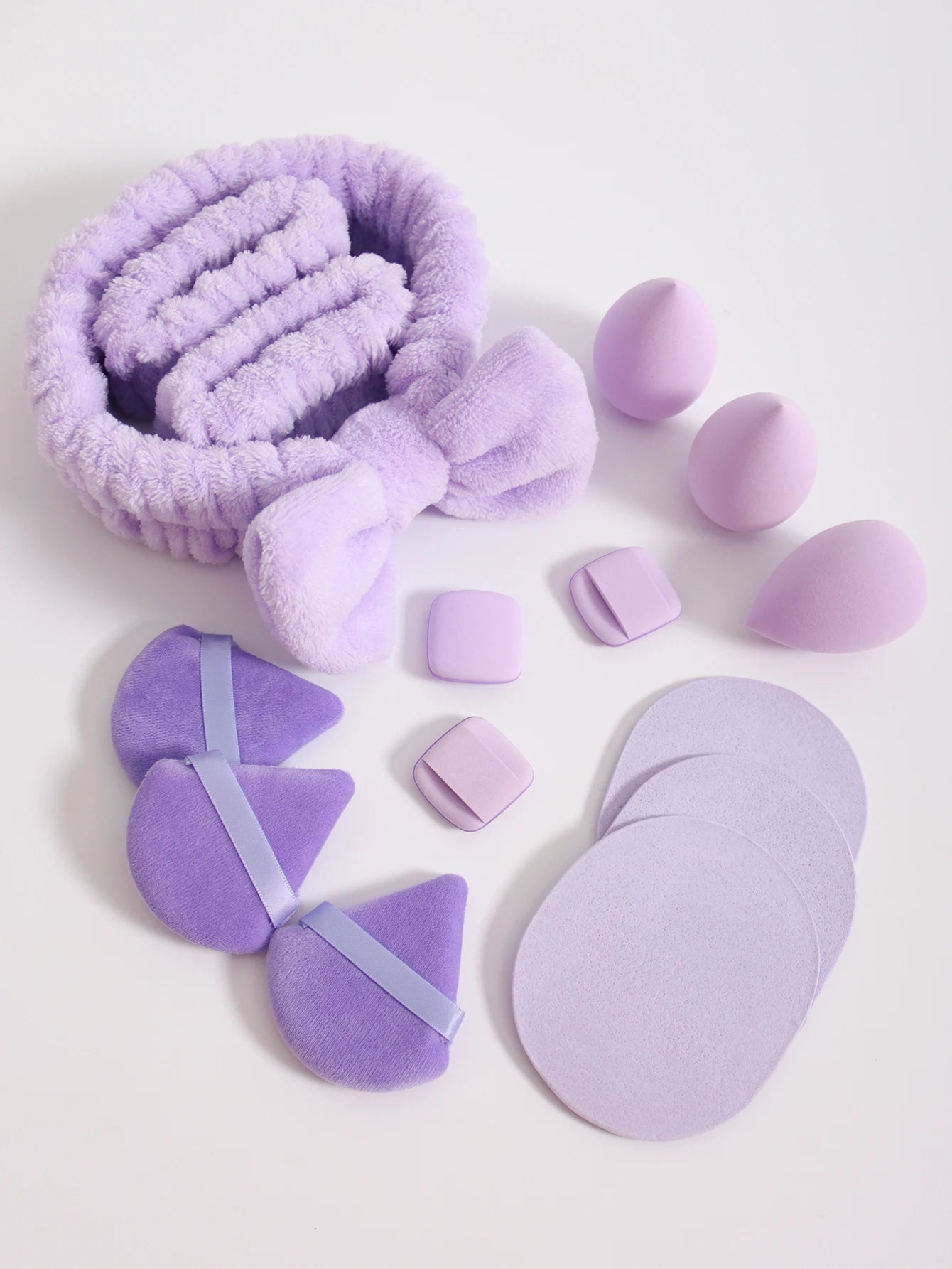 LuxuryGlow 15-Piece Makeup Sponge & Cosmetic Puff Set – Beauty Blender, Headband & Wristband