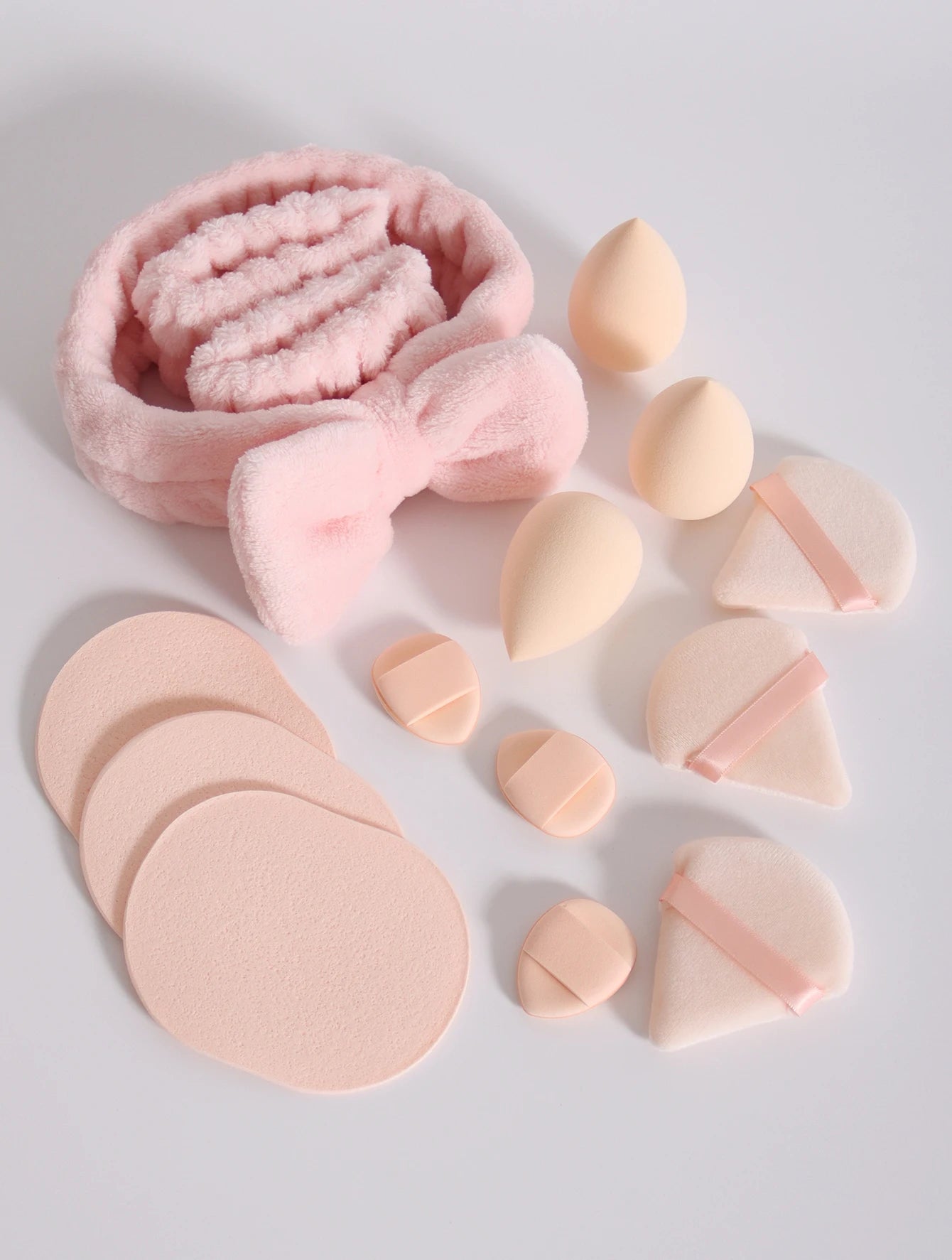 LuxuryGlow 15-Piece Makeup Sponge & Cosmetic Puff Set – Beauty Blender, Headband & Wristband