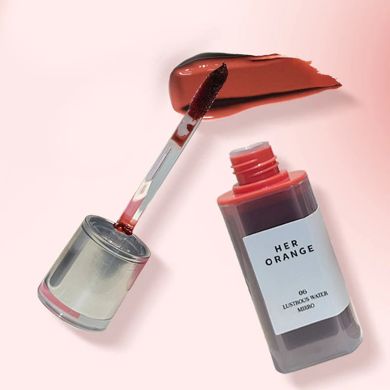 Laca de labios Crystal Gloss de HERORANGE: brillo cristalino, duradero y no pegajoso.
