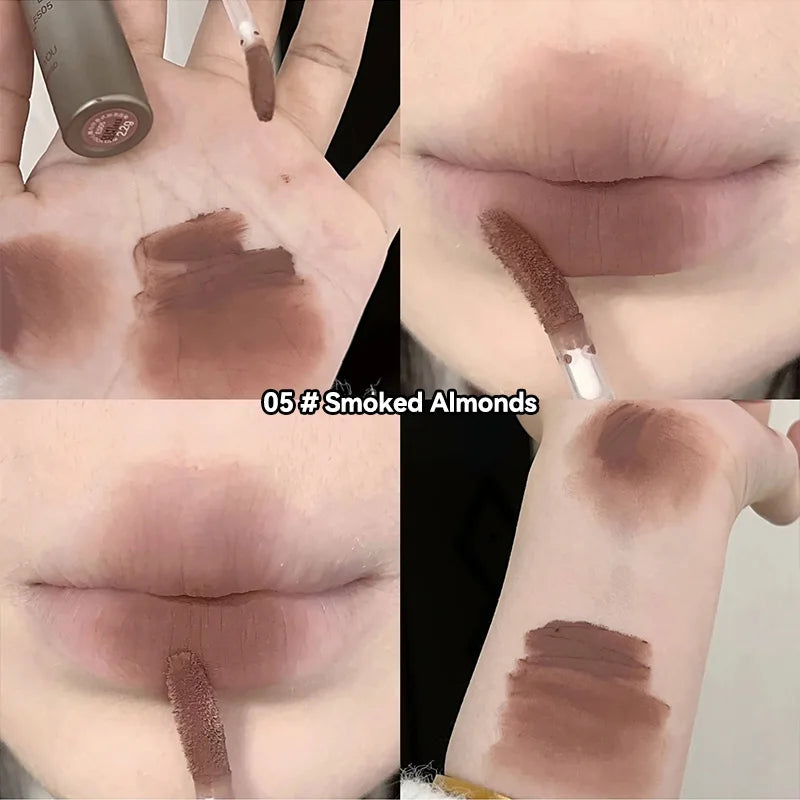 Mini brillo labial mate DIXI: acabado aterciopelado, tono latte, fácil de aplicar