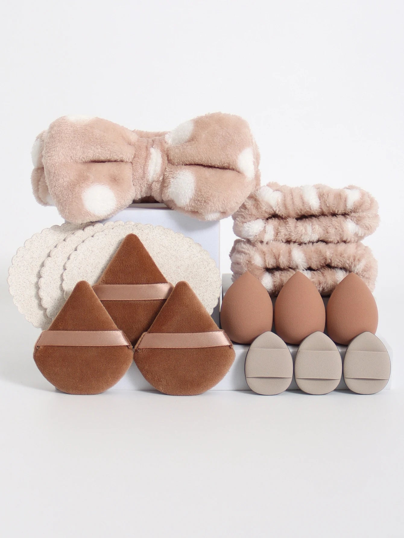 LuxuryGlow 15-Piece Makeup Sponge & Cosmetic Puff Set – Beauty Blender, Headband & Wristband