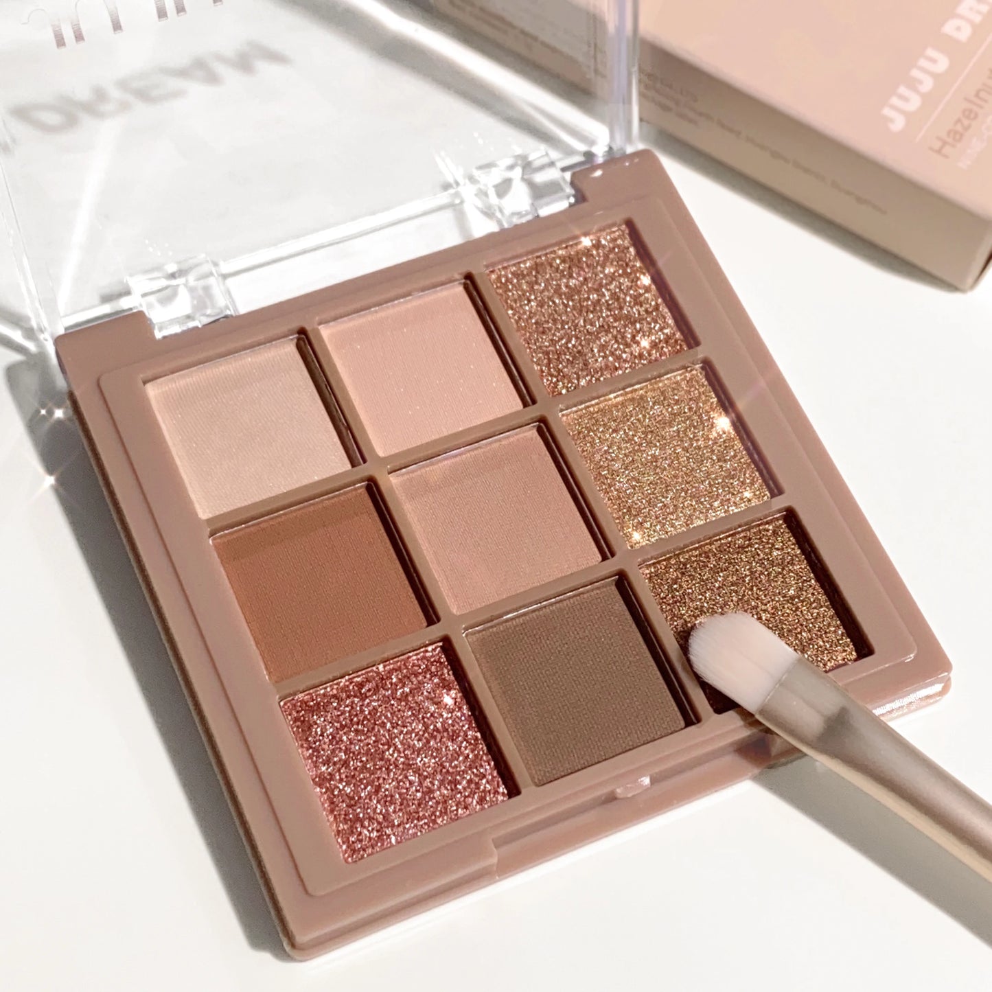 LuxuryGlow Luxurious 9-18 Color Eyeshadow Palette – Velvet Matte & Shimmer
