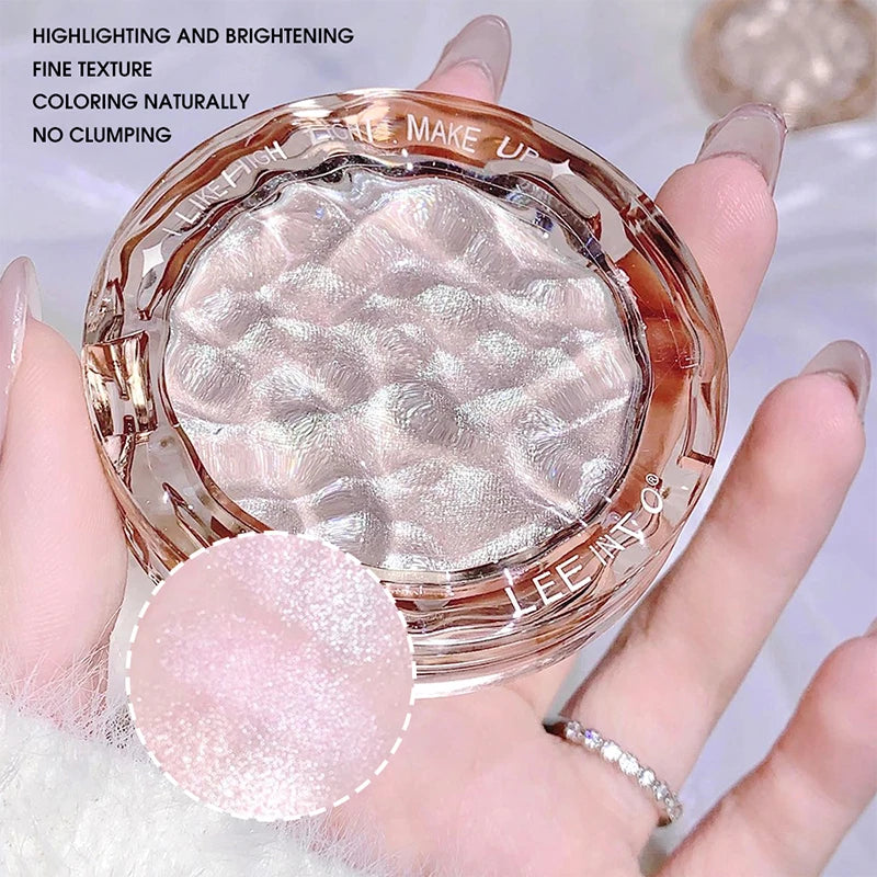 لوحة تحديد وإضاءة فاخرة عالية اللمعان من LuxuryGlow - كريم لامع يدوم طويلاً لتوهج طبيعي ولمسة نهائية مشرقة