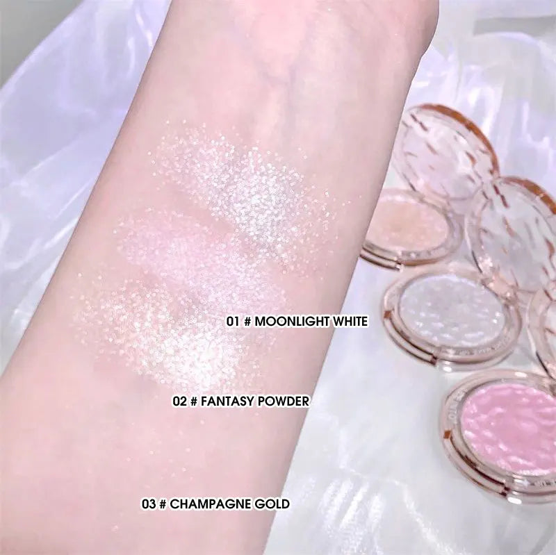 لوحة تحديد وإضاءة فاخرة عالية اللمعان من LuxuryGlow - كريم لامع يدوم طويلاً لتوهج طبيعي ولمسة نهائية مشرقة
