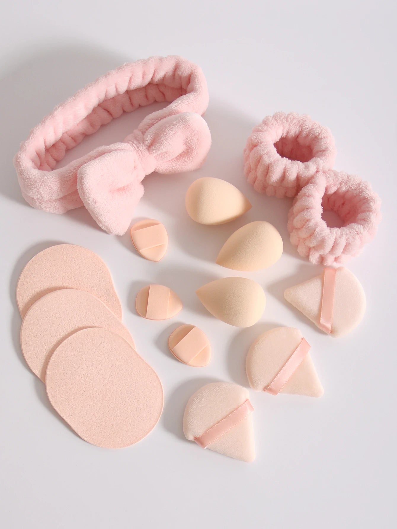 LuxuryGlow 15-Piece Makeup Sponge & Cosmetic Puff Set – Beauty Blender, Headband & Wristband
