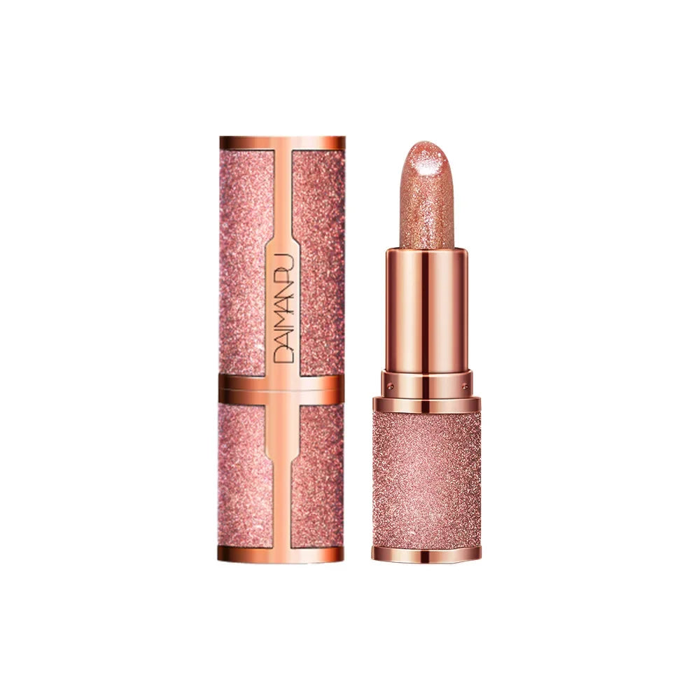 Lápiz labial LuxuryGlow con brillo que cambia de color: mate, hidratante y resistente al agua.