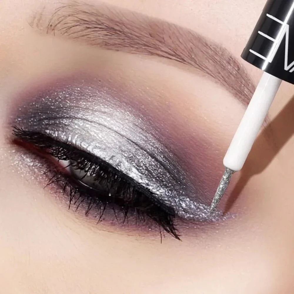 SAKSRAAR Diamond Glitter Eyeliner & Eyeshadow – Waterproof, Shimmer, Long-Lasting (2.5g)