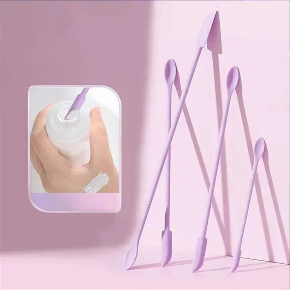 مجموعة فرش مكشطة سيليكون صغيرة من LuxuryGlow مكونة من 3 قطع - ملاعق تجميل ناعمة للعناية بالبشرة والجمال