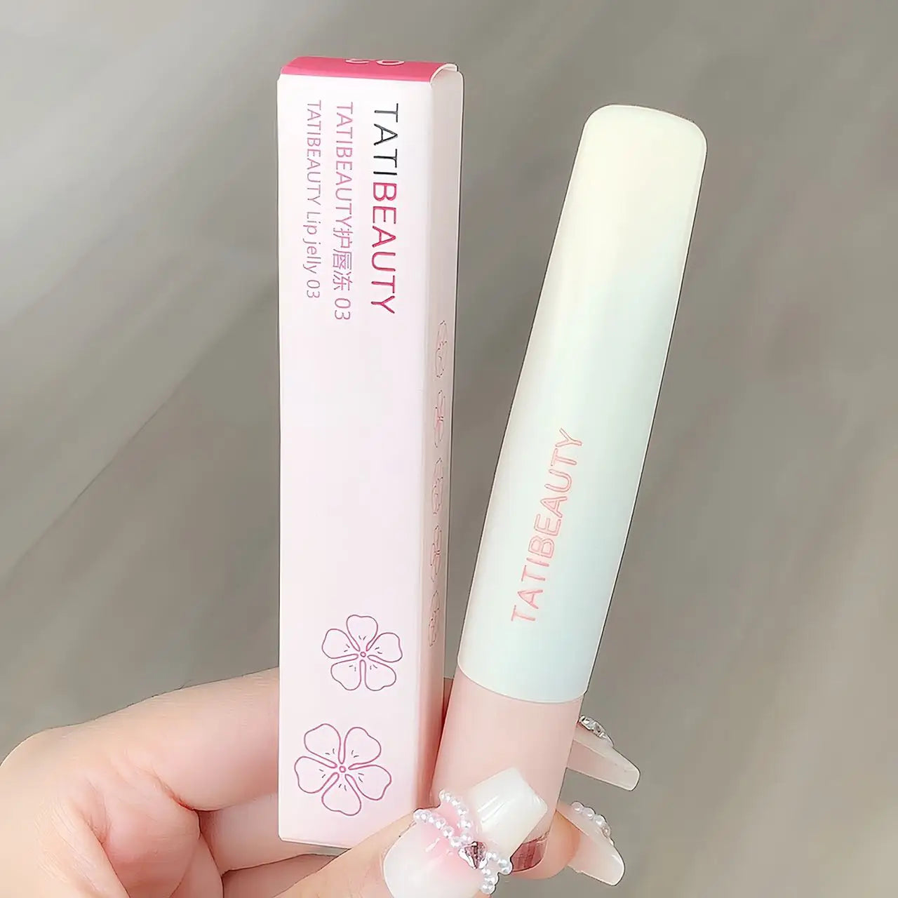 Brillo labial hidratante Lip Jelly Essence de TATIBEAUTY | Brillo hidratante y duradero