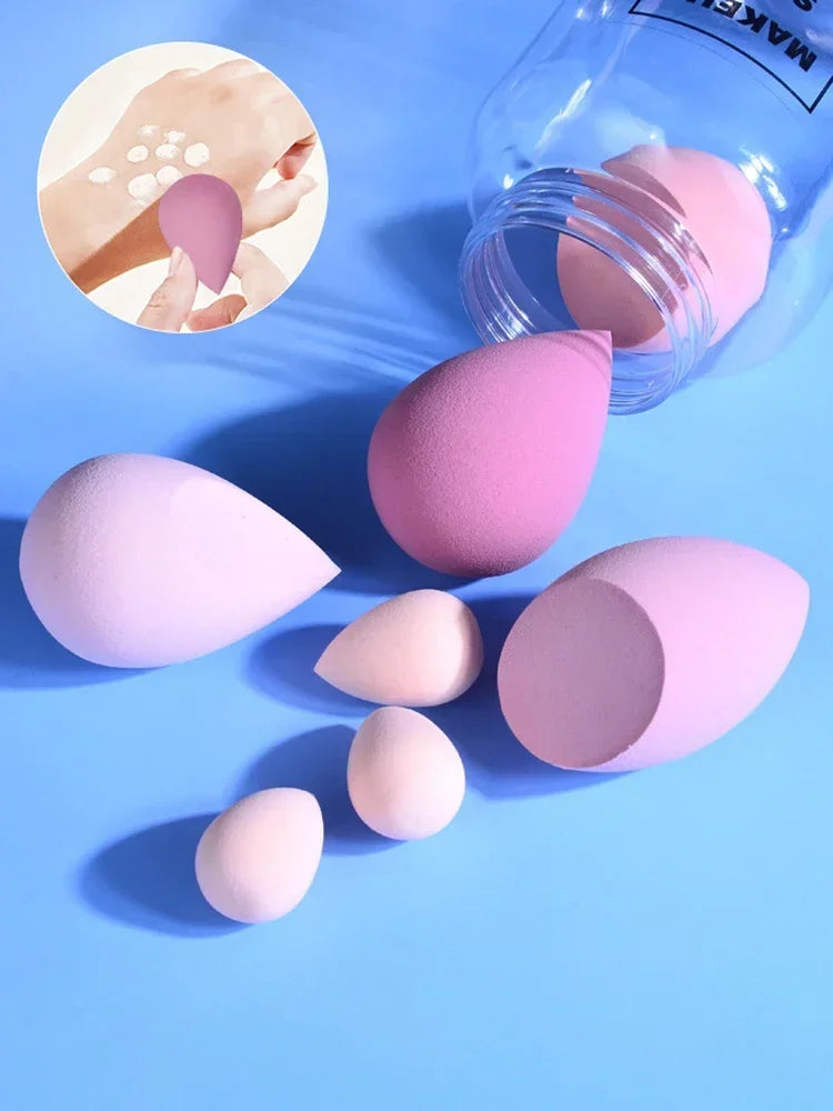 Juego de 7 esponjas de maquillaje con degradado LuxuryGlow con caja de cartón para guardar huevos: suaves y reutilizables.