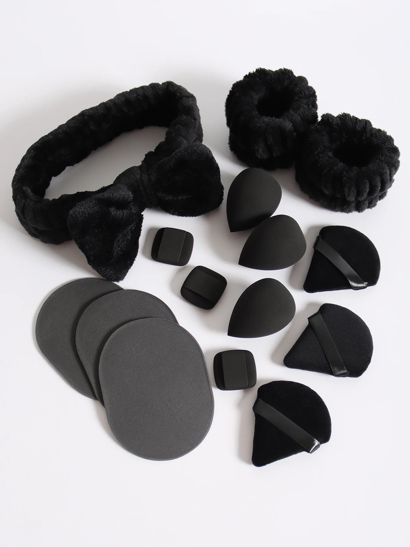 LuxuryGlow 15-Piece Makeup Sponge & Cosmetic Puff Set – Beauty Blender, Headband & Wristband