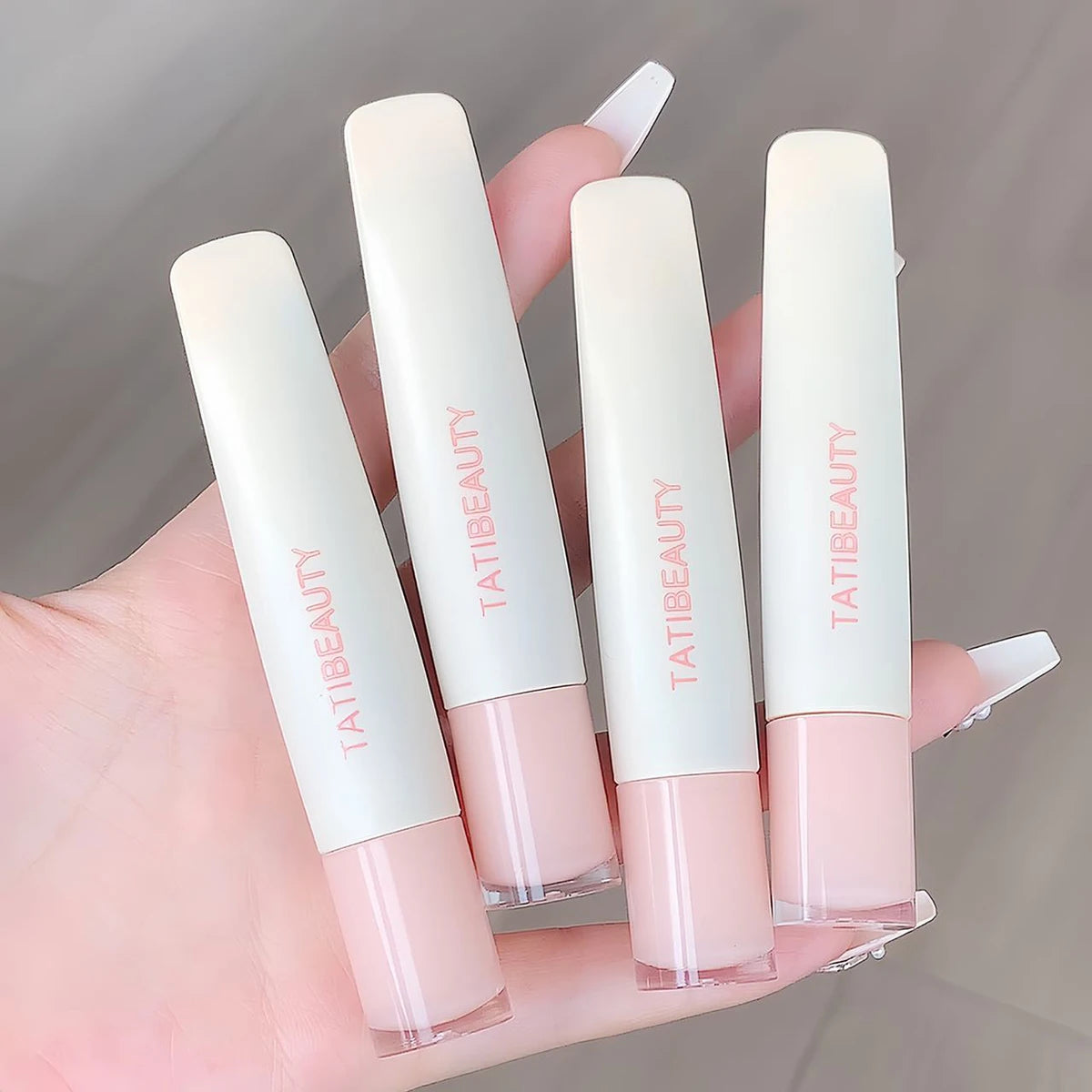Brillo labial hidratante Lip Jelly Essence de TATIBEAUTY | Brillo hidratante y duradero