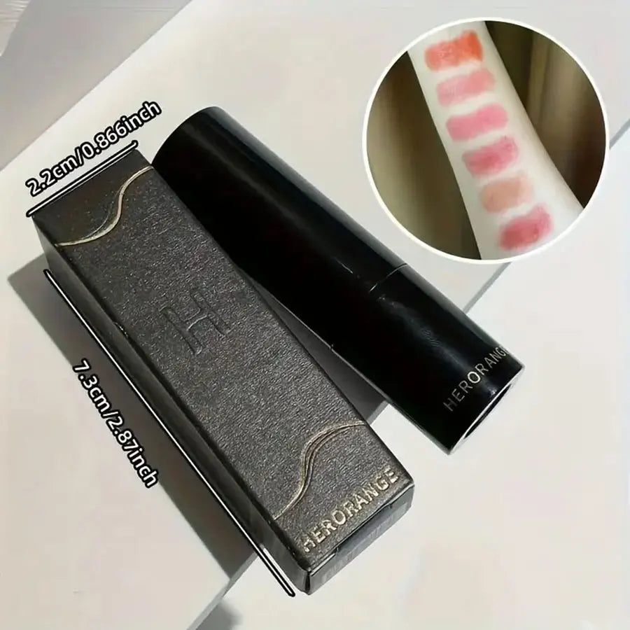 Lápiz labial resistente al agua LuxuryGlow Red Brown: hidratante, duradero y con brillo de espejo.