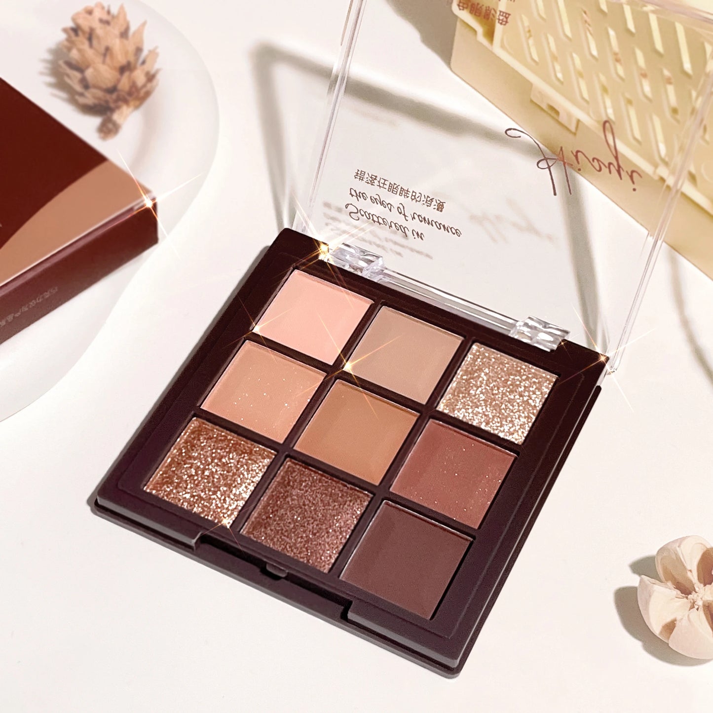 Paleta de sombras de ojos HISYI Chocolate de 9 colores: tonos tierra mate, brillantes y con brillo