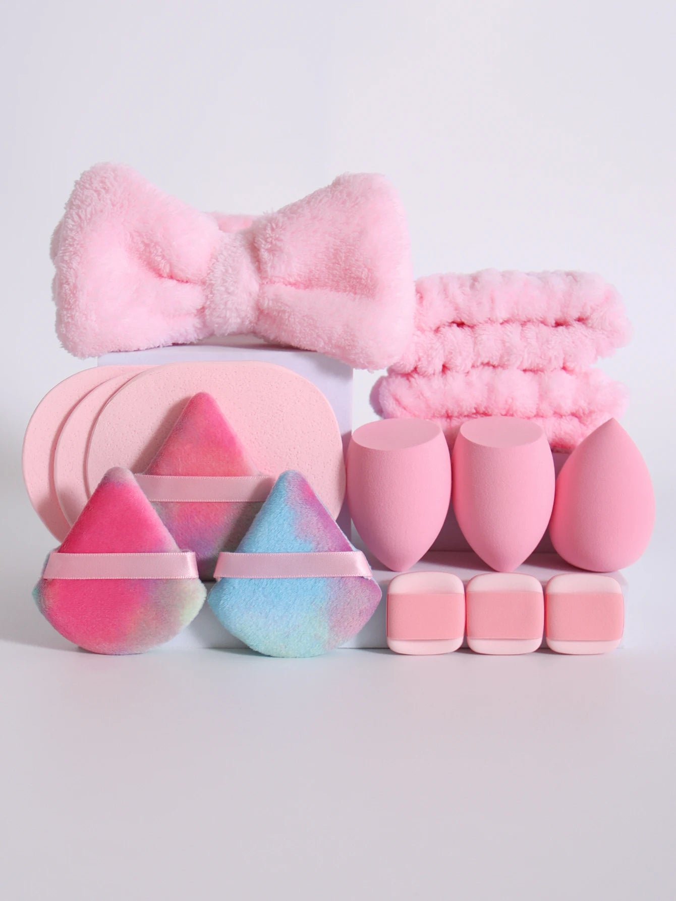 LuxuryGlow 15-Piece Makeup Sponge & Cosmetic Puff Set – Beauty Blender, Headband & Wristband