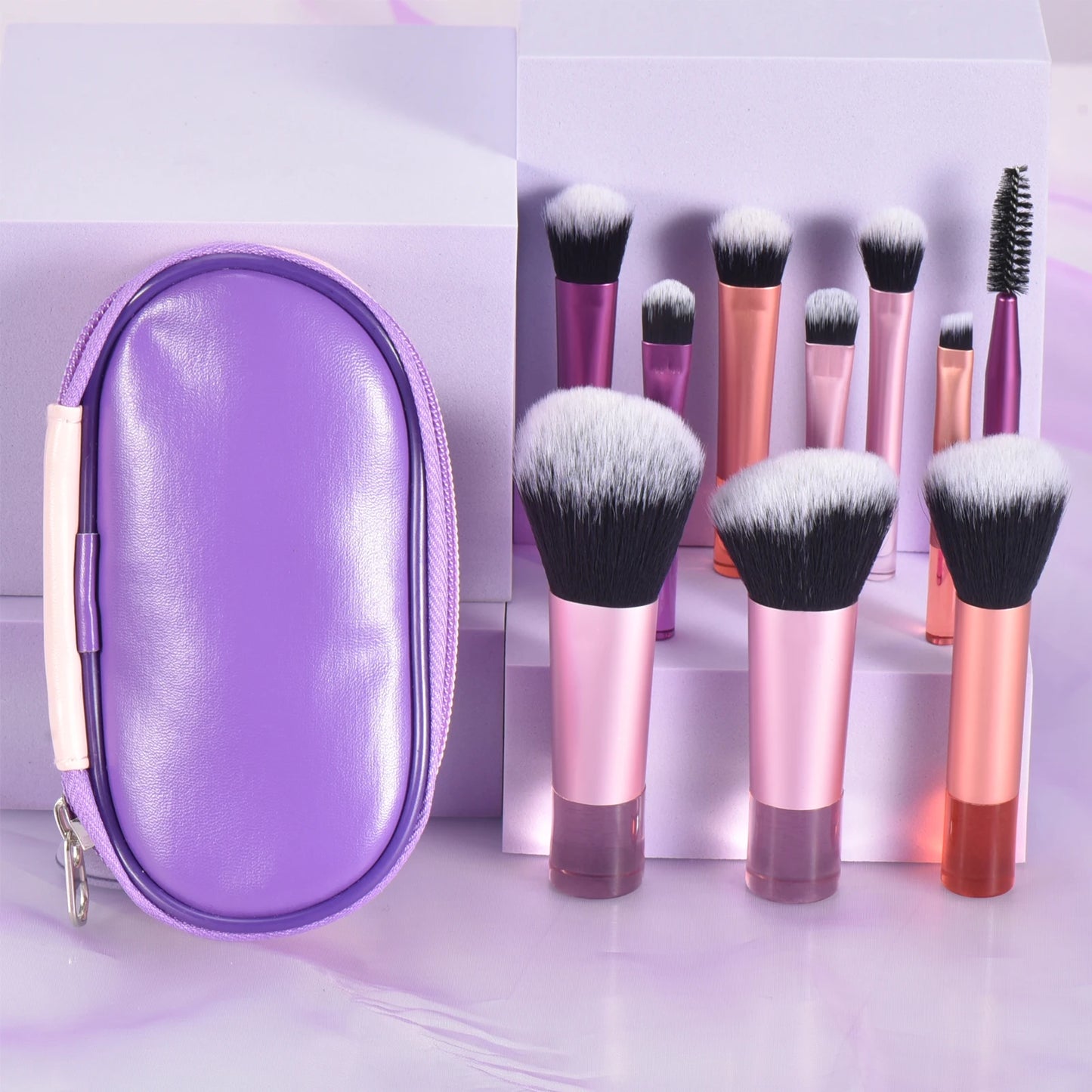مجموعة فرش مكياج صغيرة من LuxuryGlow، 10 ألوان، مجموعة سفر محمولة مع إسفنجة وأدوات