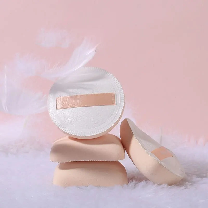 عبوة بودرة مضغوطة هوائية من LuxuryGlow، قطعتان، بلون حلوى القطن الوردي - للاستخدام الجاف والرطب