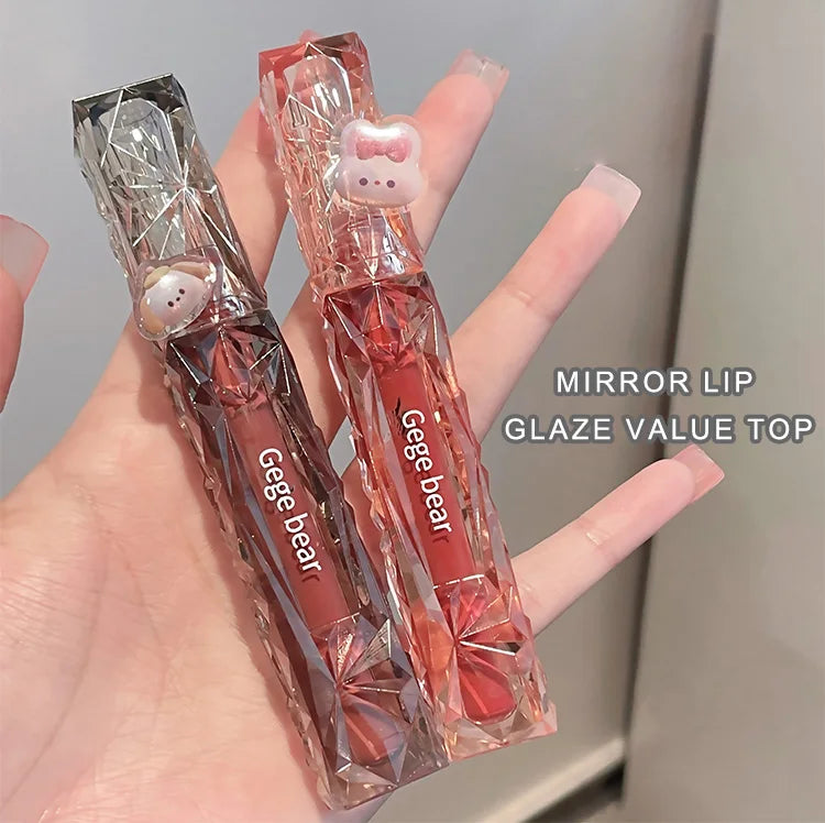 Brillo de labios Crystal Mirror de Gege Bear: hidratante, brillante y con volumen.
