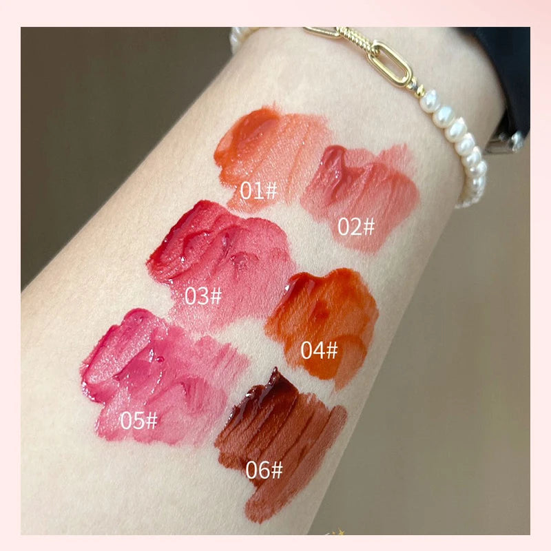 Laca de labios Crystal Gloss de HERORANGE: brillo cristalino, duradero y no pegajoso.