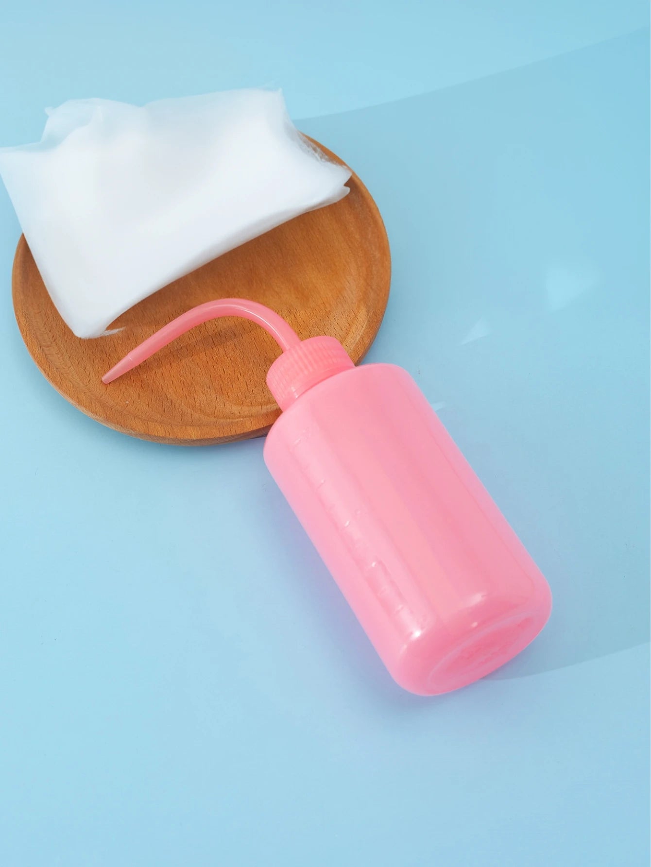 ZernBer Elbow Eyelash Cleaning Bottle – Precision Squeeze Lash Rinse Tool (1PC)