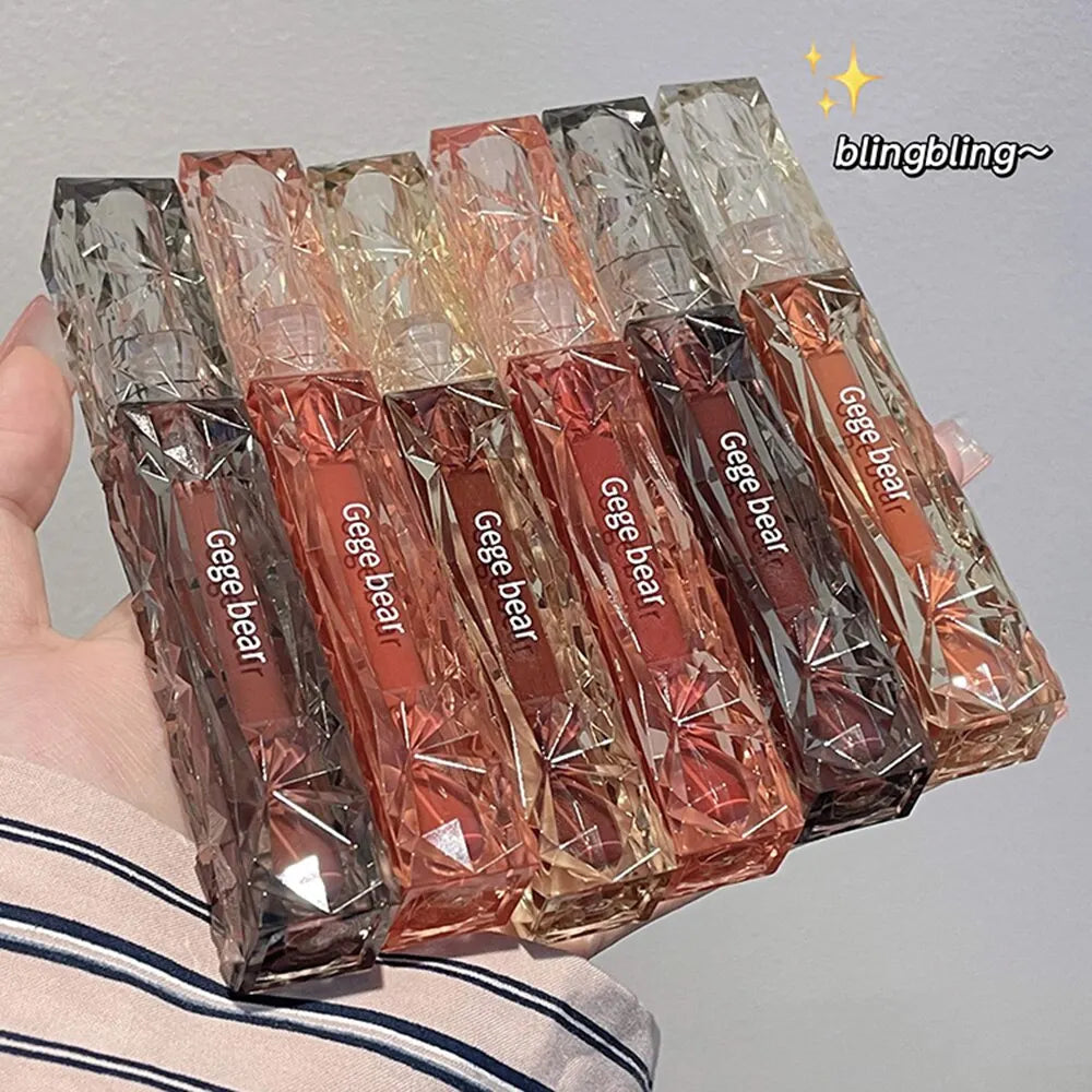Brillo de labios Crystal Mirror de Gege Bear: hidratante, brillante y con volumen.