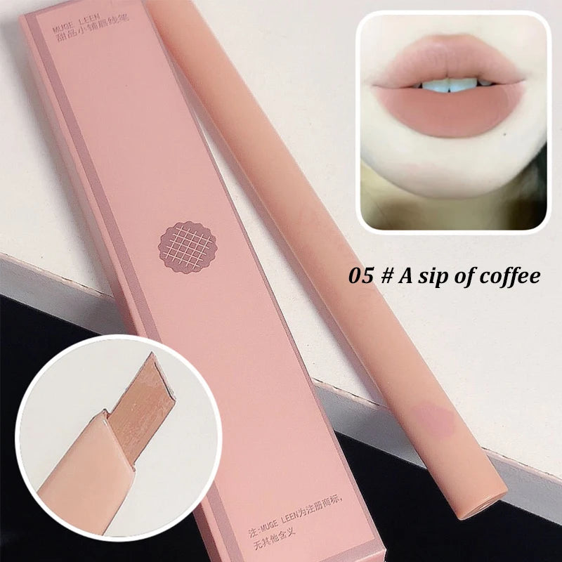 LuxuryGlow Waterproof Automatic Lip Liner Pen – Long-Lasting Smooth Outline