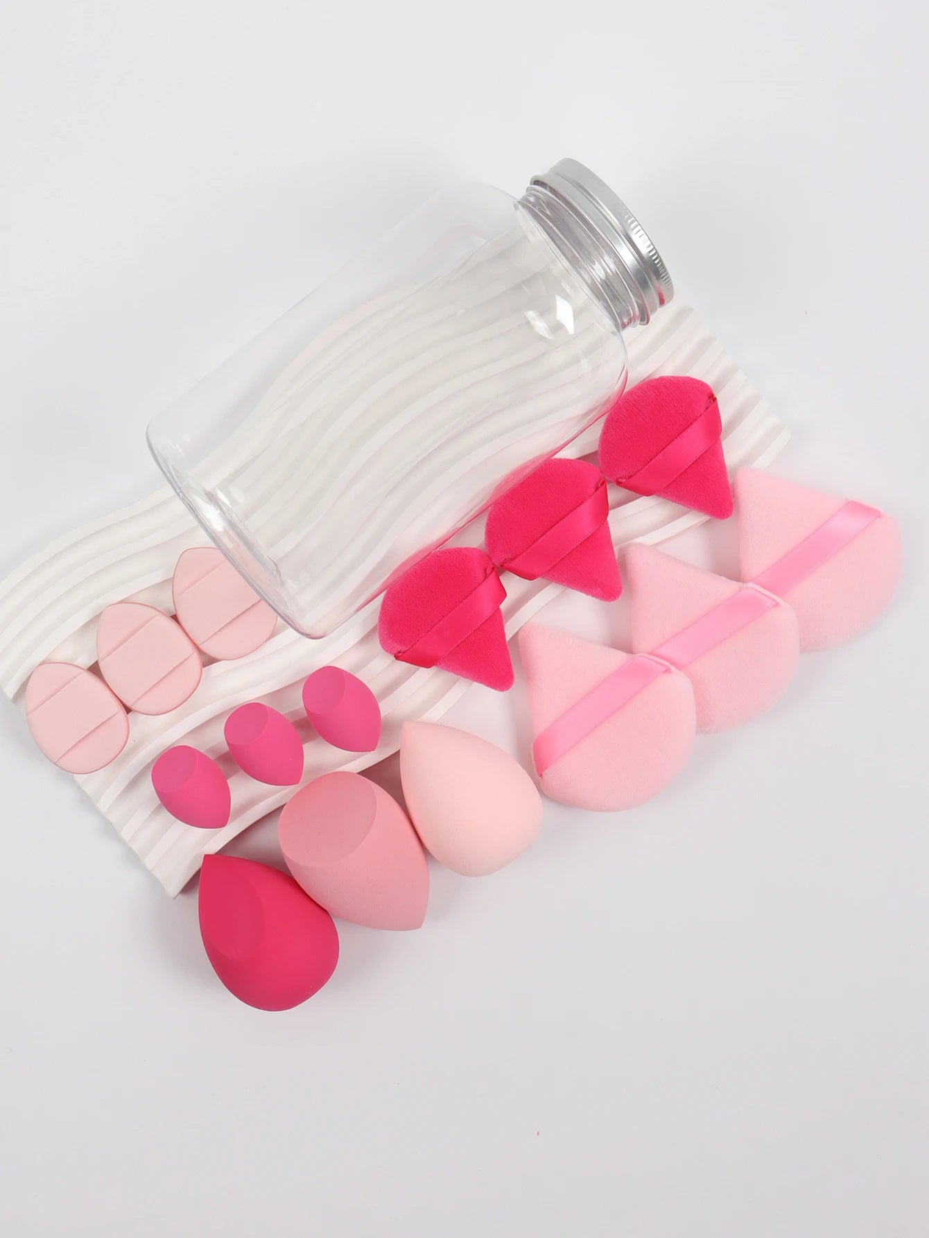 LuxuryGlow All-in-One Makeup Puff Set – 15 Pcs Assorted Beauty Blenders & Powder Puffs