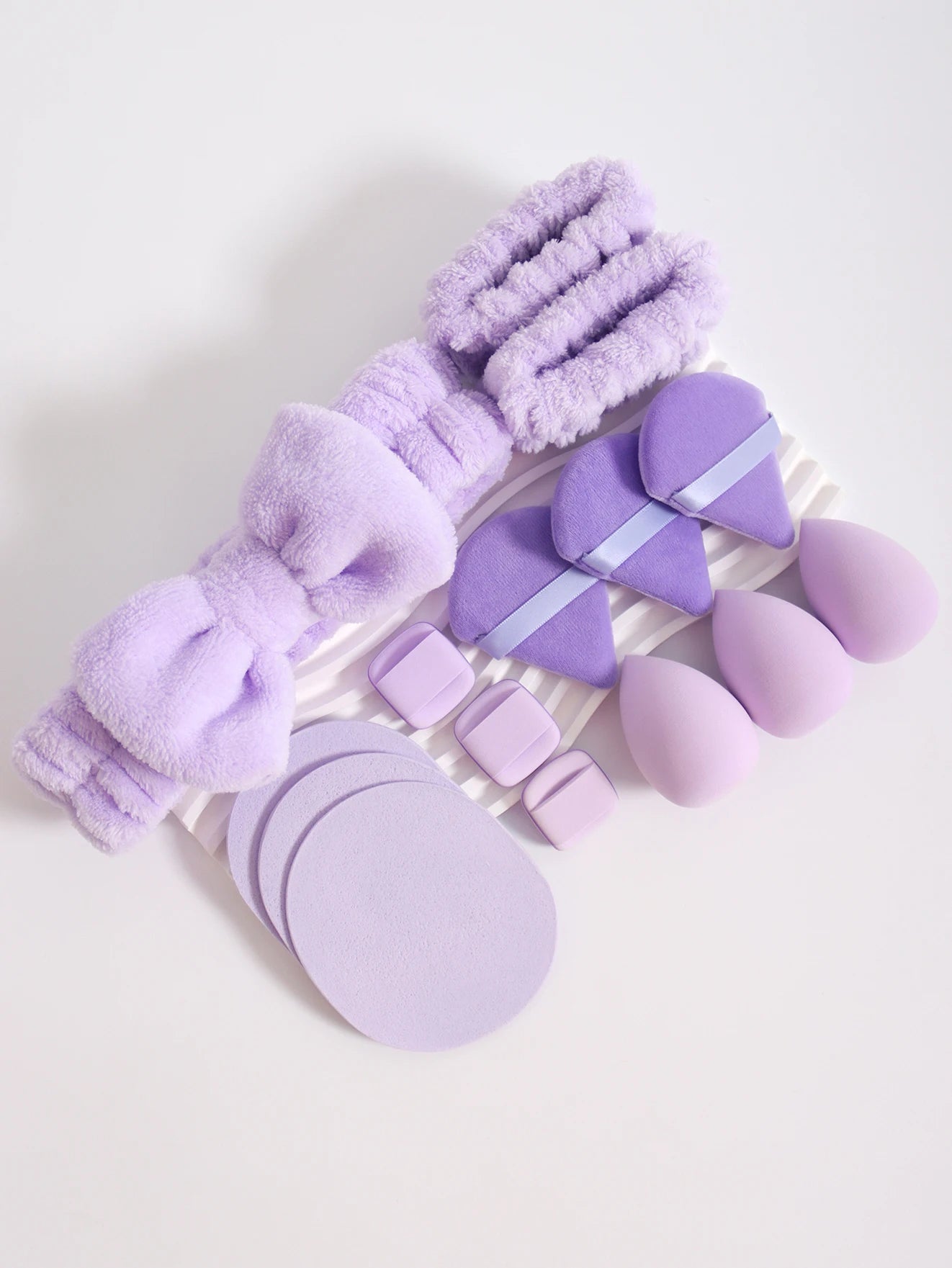 LuxuryGlow 15-Piece Makeup Sponge & Cosmetic Puff Set – Beauty Blender, Headband & Wristband