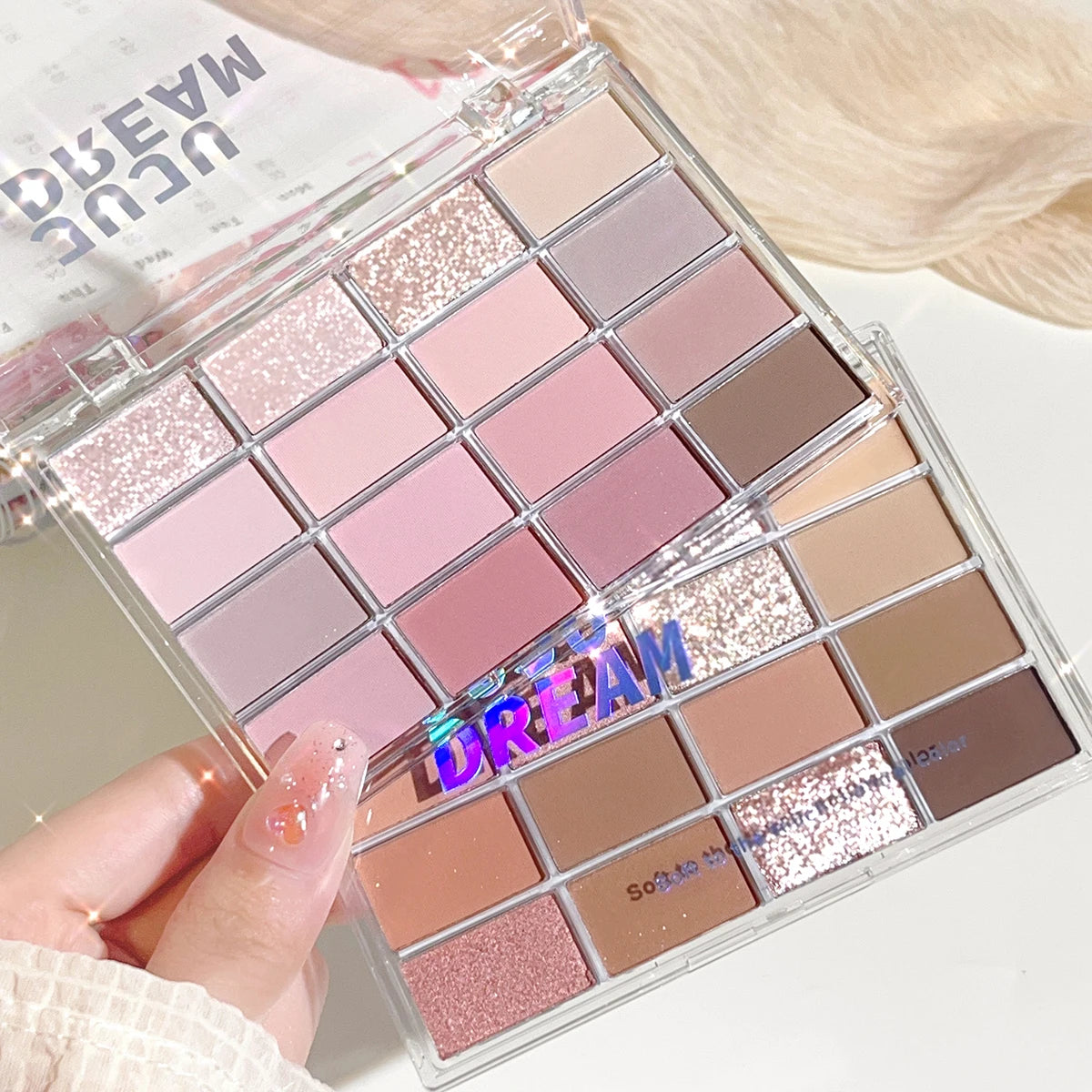 Luxury Glow 16-Color Eyeshadow Palette – Matte & Shimmer Earth Tones, Long-Lasting & Waterproof