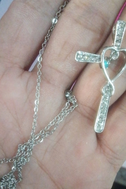 Collar LuxuryGlow "Amor infinito, Dios confiamos" - Colgante de cristal con cruz cristiana y piedra natal para mujer