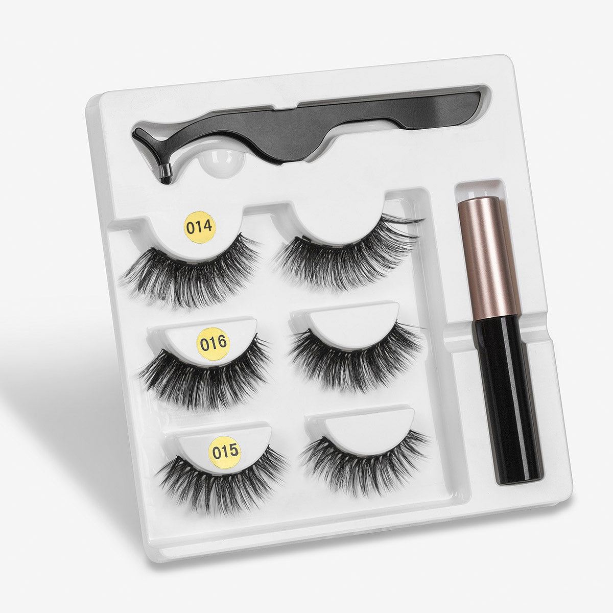 LuxuryGlow Magnetic False Eyelashes – Natural Look with Cotton Stem (1 Pair)