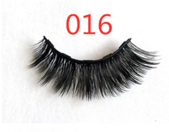 LuxuryGlow Magnetic False Eyelashes – Natural Look with Cotton Stem (1 Pair)