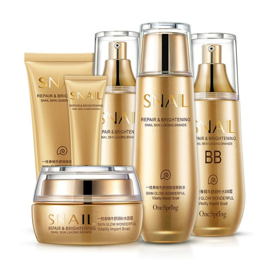 SNAIL 6-Piece Hydrating Skincare Set – Moisturizing, Brightening & Pore Care