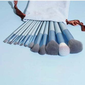 Juego de 13 brochas de maquillaje profesionales LuxuryGlow con cerdas sintéticas suaves