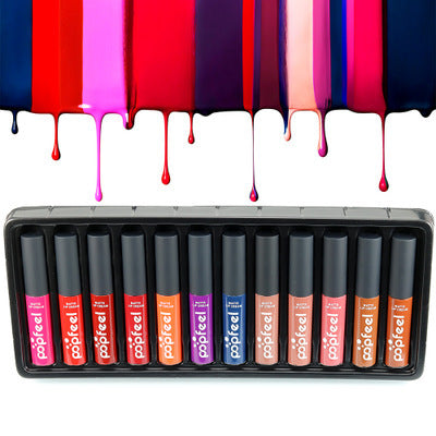 Set de 12 labiales LuxuryGlow con brillo labial: duraderos, hidratantes y resistentes a las manchas.