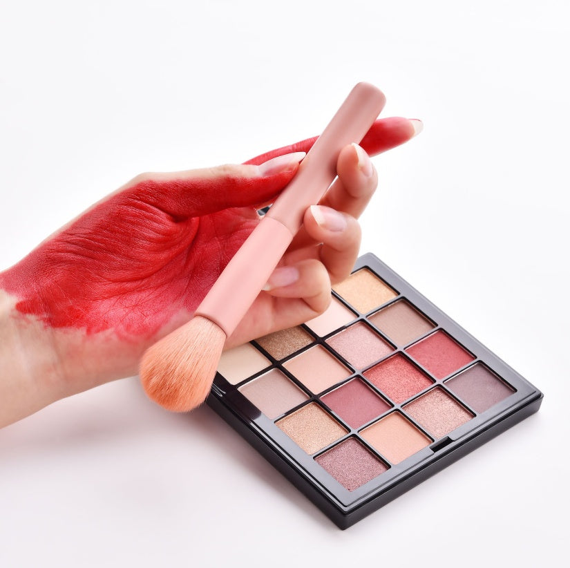Juego de 10 brochas de maquillaje premium LuxuryGlow: mango de madera y diseño de doble punta