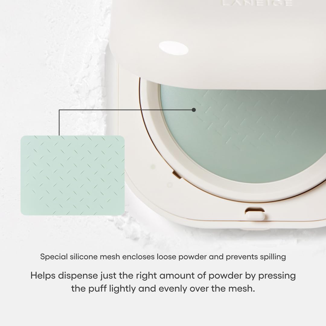LANEIGE Neo Blurring Powder | Korean Oil-Control Compact with Pore Blurring, Smoothing Finish & Travel-Friendly Packaging (Clear, 0.18oz)