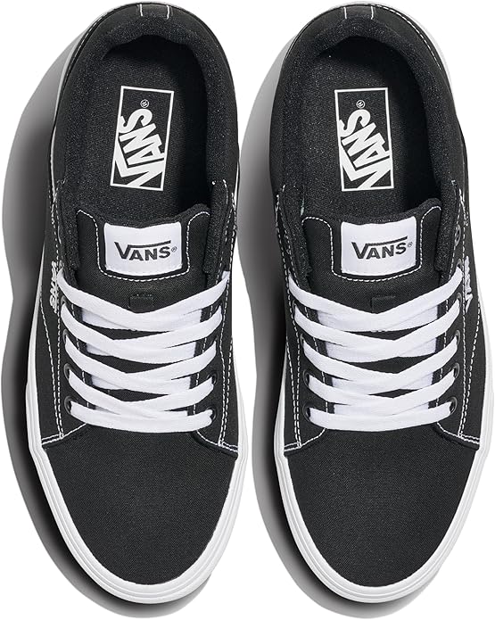 Vans Men’s Seldan Sneakers – Retro Court Style with Everyday Comfort