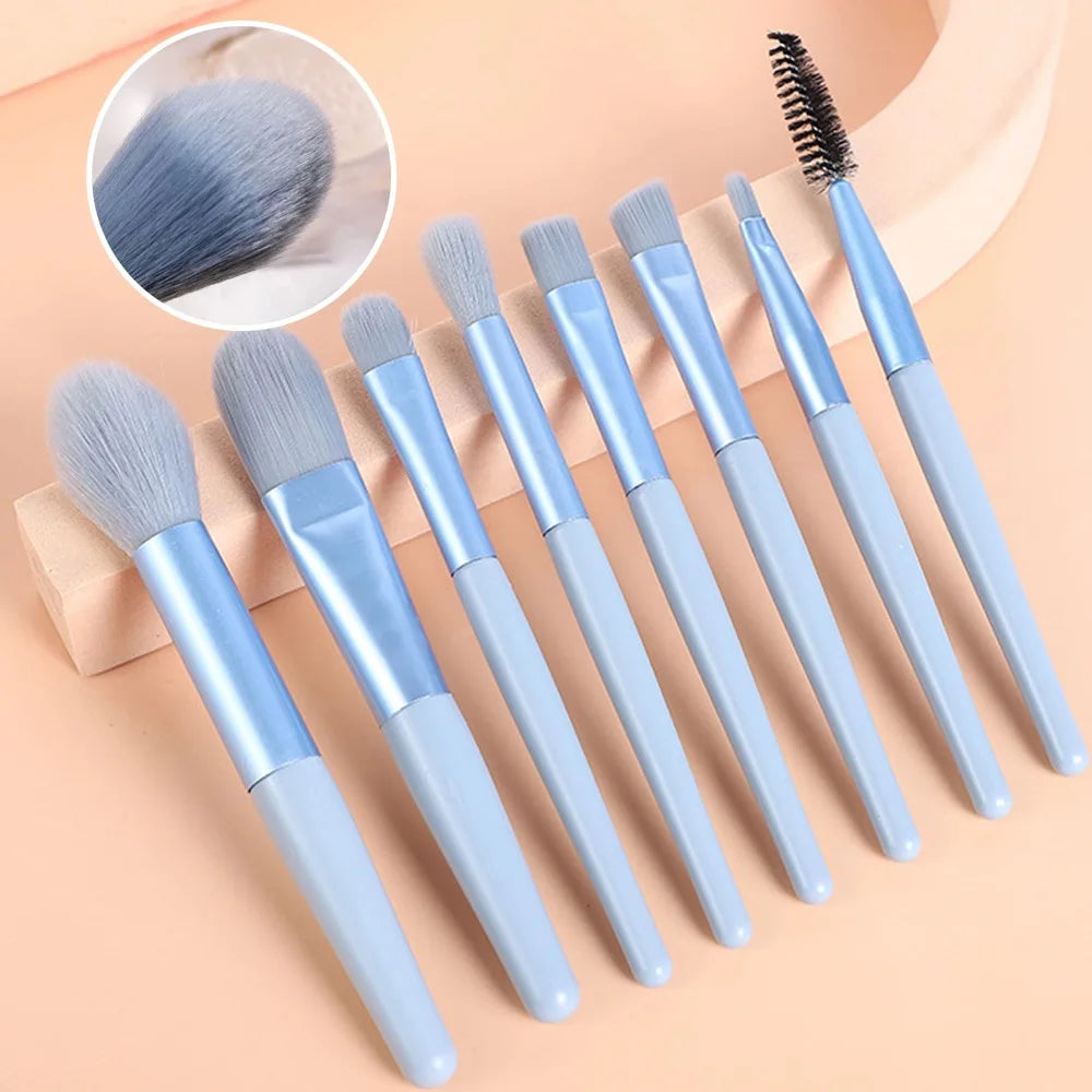 Juego de brochas de maquillaje de cerdas suaves LuxuryGlow: kit para rostro y ojos para base y difuminado