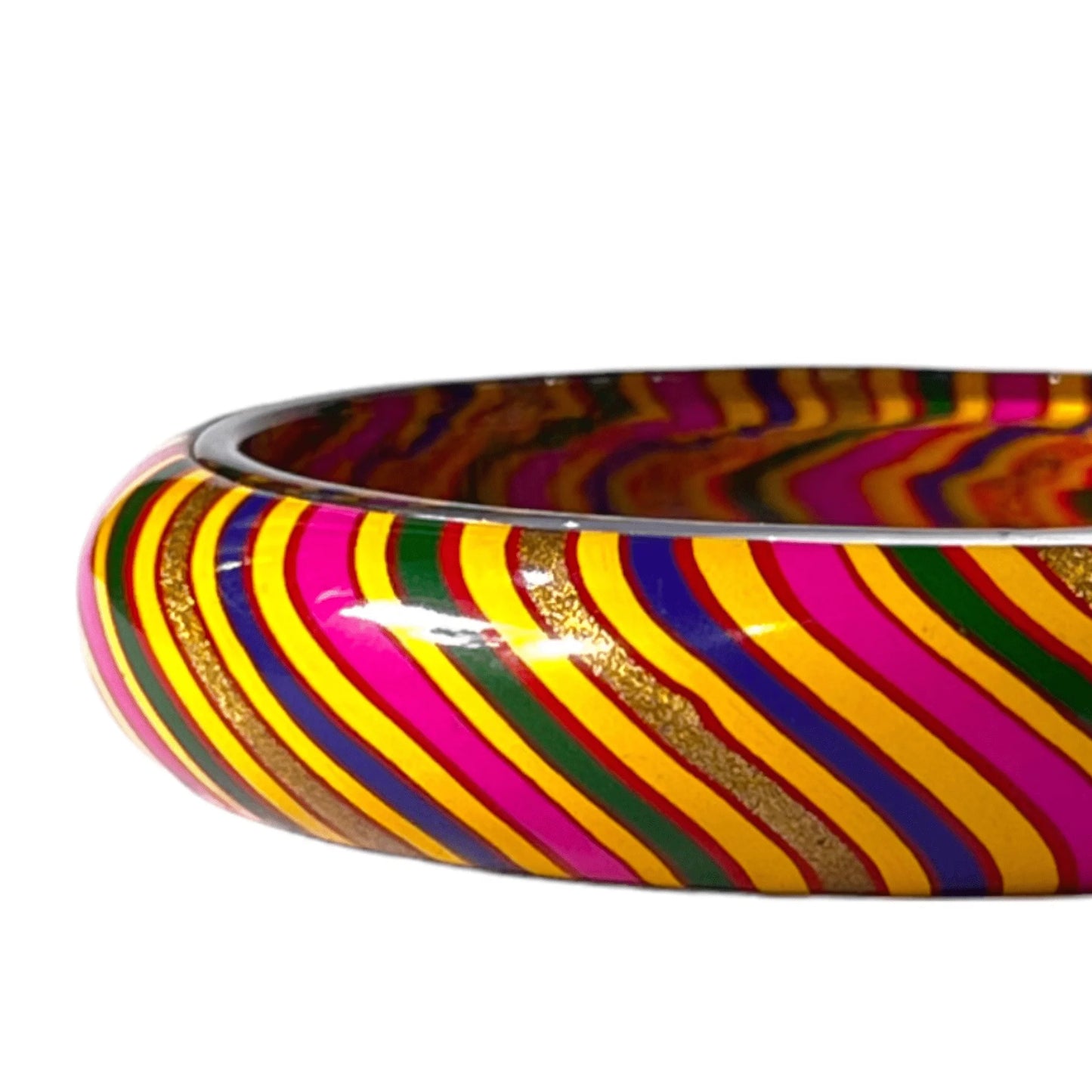 LuxuryGlow GlassBangles Glamour in Glass Handmade Leheriya – Jaipur’s Glossy Lac Artistry