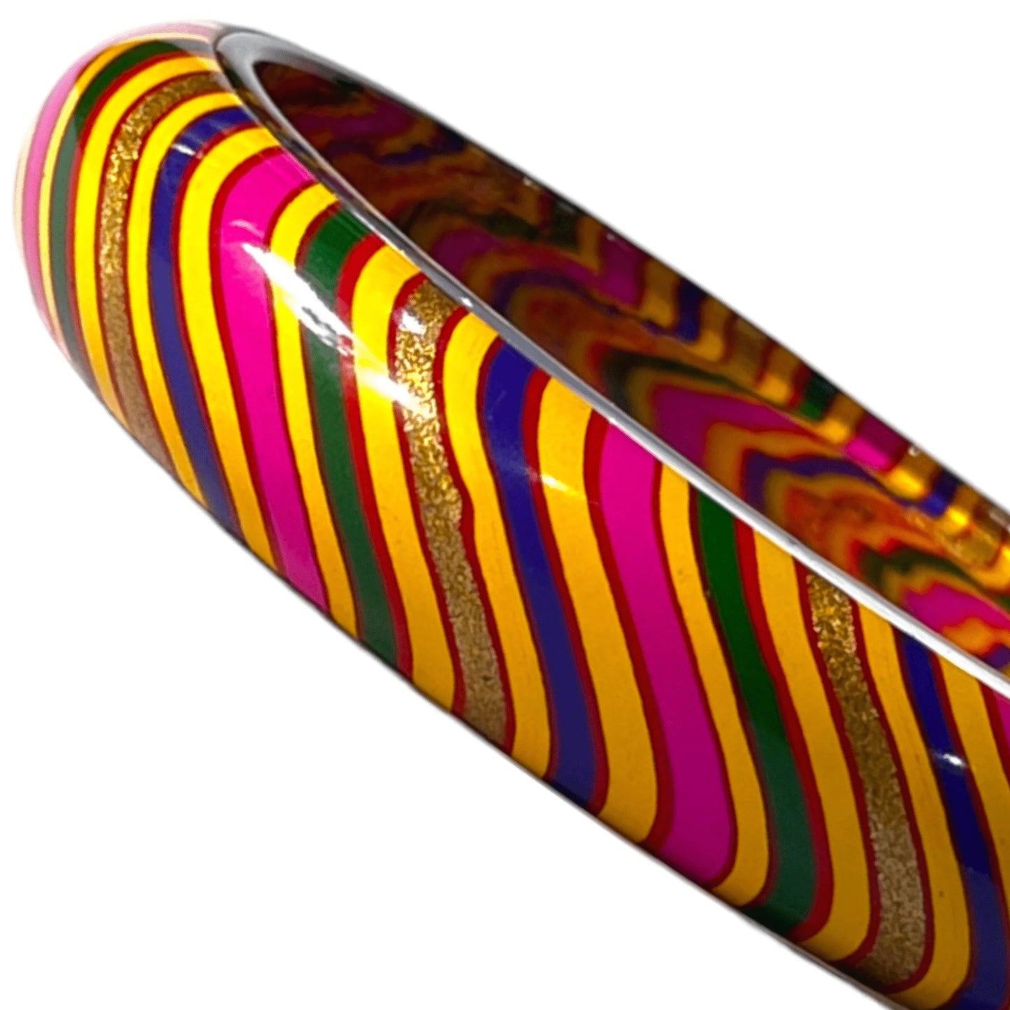 LuxuryGlow GlassBangles Glamour in Glass Handmade Leheriya – Jaipur’s Glossy Lac Artistry