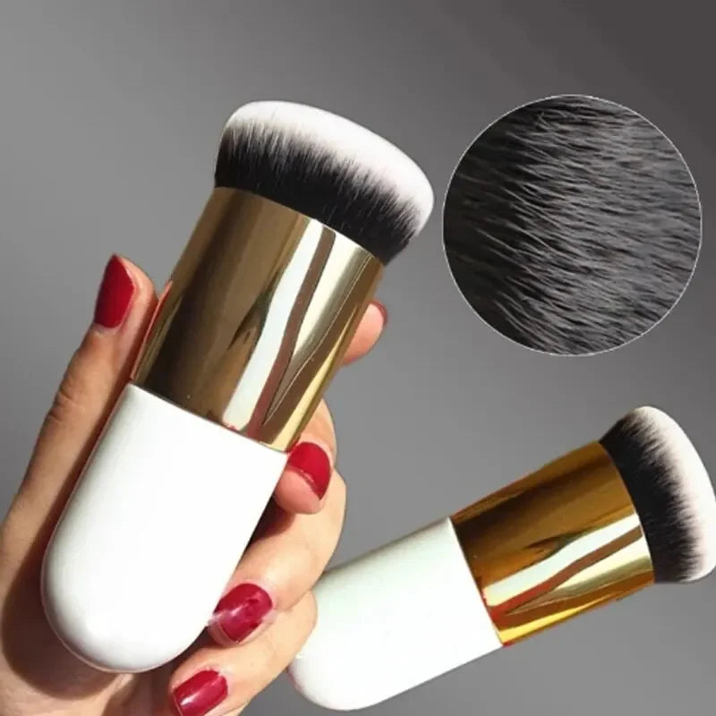 LuxuryGlow Mushroom Head Foundation Brush – Seamless, Streak-Free BB Cream Applicator